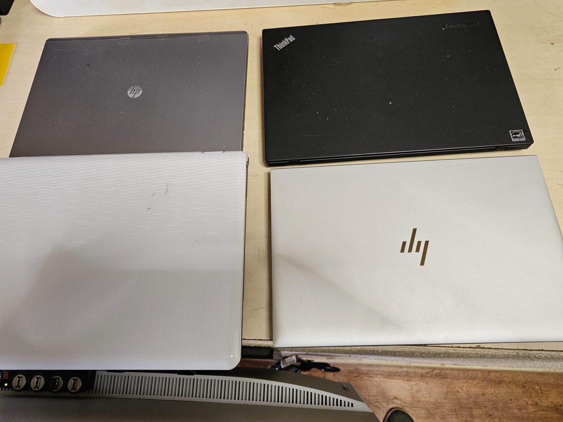 Portables: 4 Laptop Defekt – D'occasion à Burgdorf par weggu.666