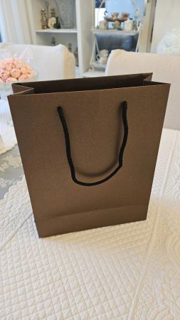 6x Papiertasche in Braun Metallic, mit PP-Kordel 24+9x30cm