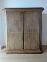 Schöner Kleiderschrank, Holz, Top Zustand