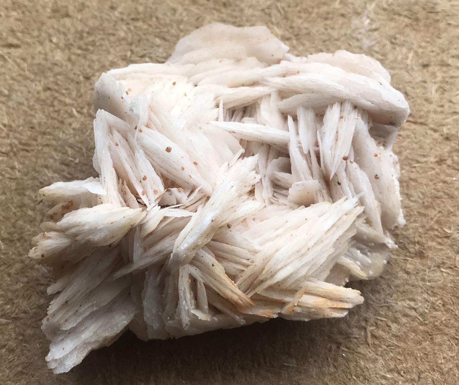 Minerali & Pietre curative: MINERAL – Usato da Ostermundigen venduto da crazy-horse-1840 1
