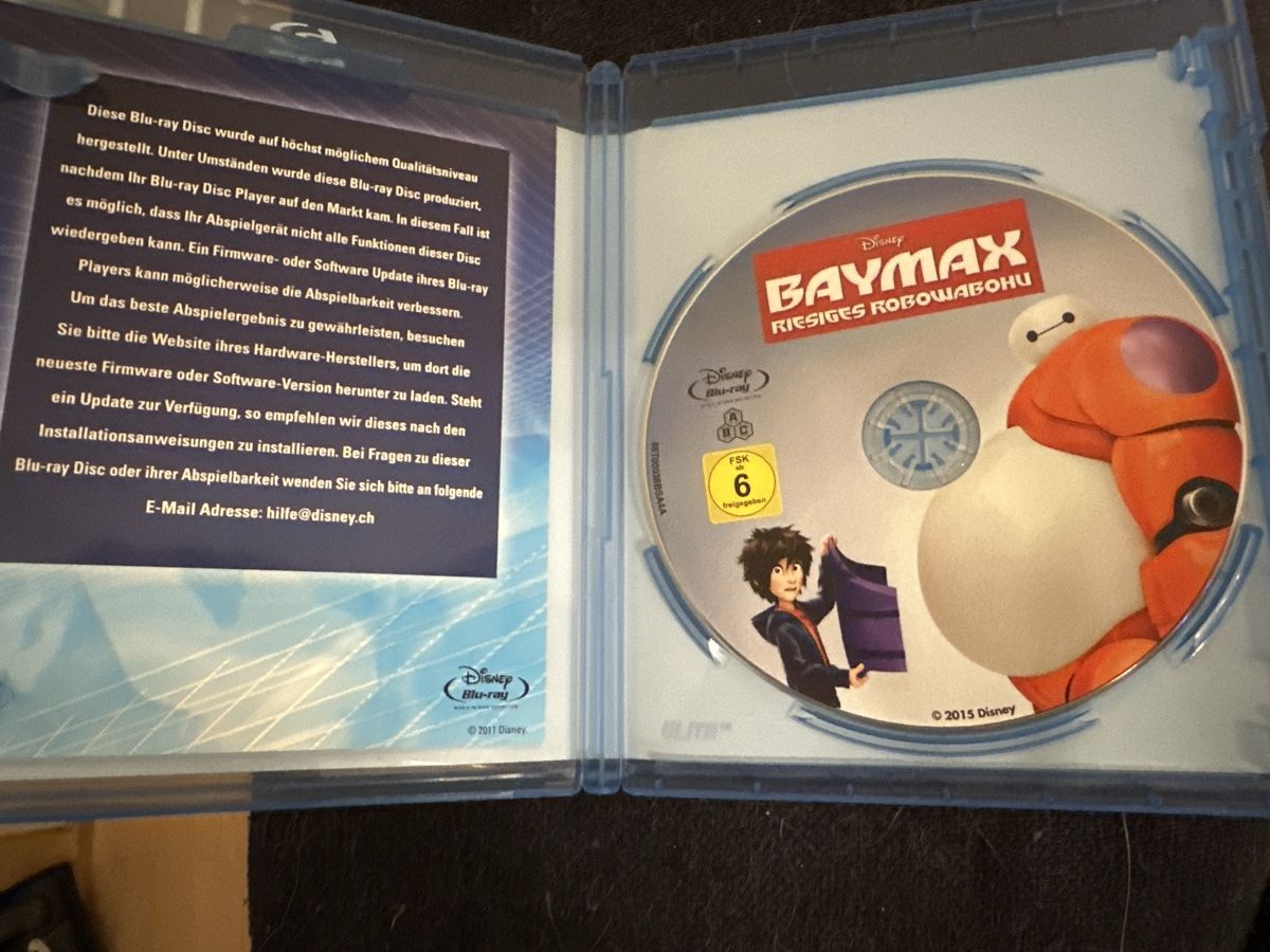 Tutti i DVDs: Baymax - Riesiges Robowabohu - Blu-Ray – Usato da Bülach venduto da Chati_ 2