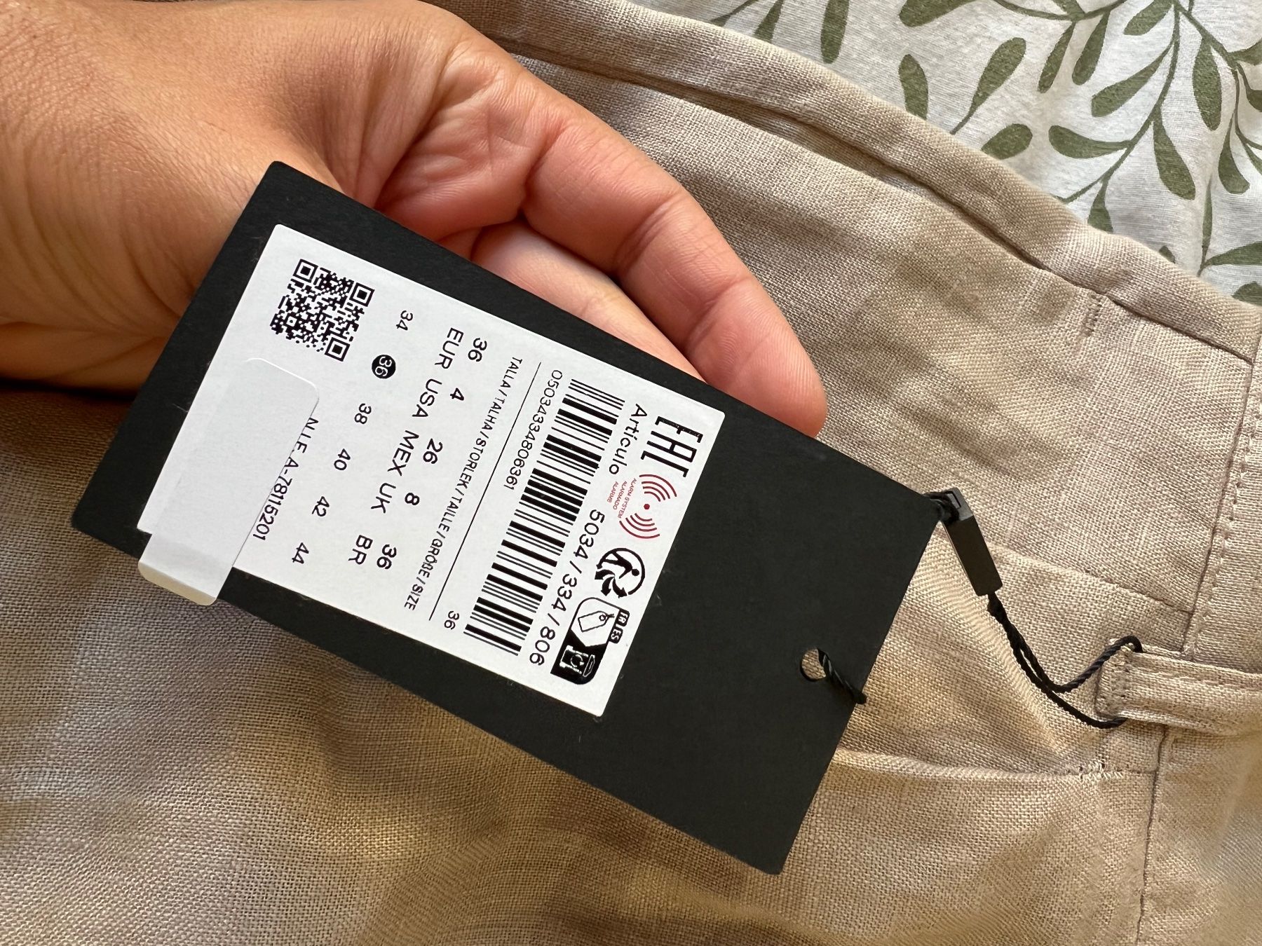 Massimo Dutti Pantaloni: Massimo Dutii 100% linen new with tags – Nuovo e nell'imballaggio originale da Bern venduto da aya_x22g 7