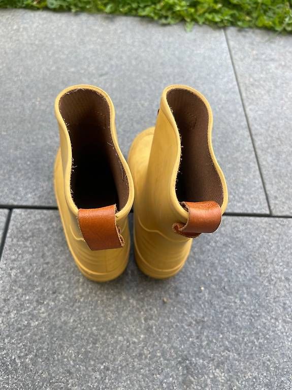 Scarpe per ragazzi: Regenstiefel – Usato da Zürich venduto da jka_rvq8 1