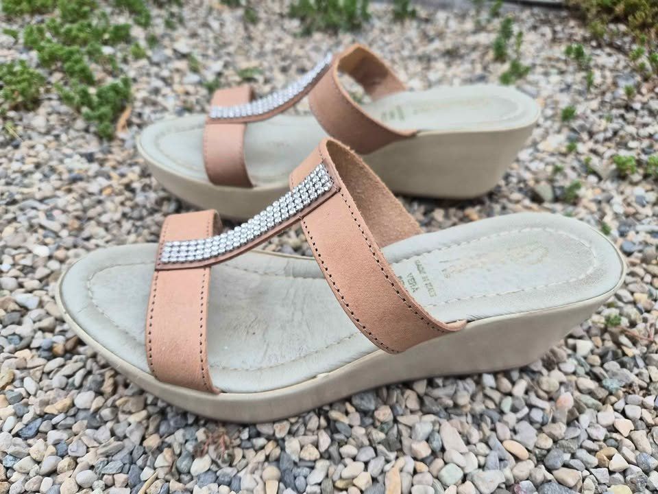 Damenschuhe: Mules compensées CUIR & strass CARINA, pointure 40 – Gebraucht aus Agiez von chouchanelle 4