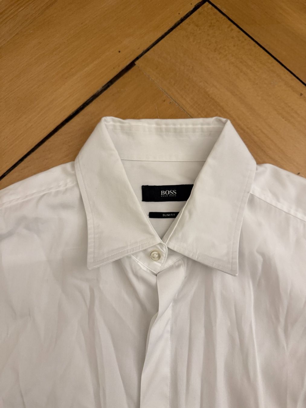 Hugo Boss Camicie: HUGO BOSS - Hemd weiss 40 (M) – Usato da Zürich venduto da Diazaio 1