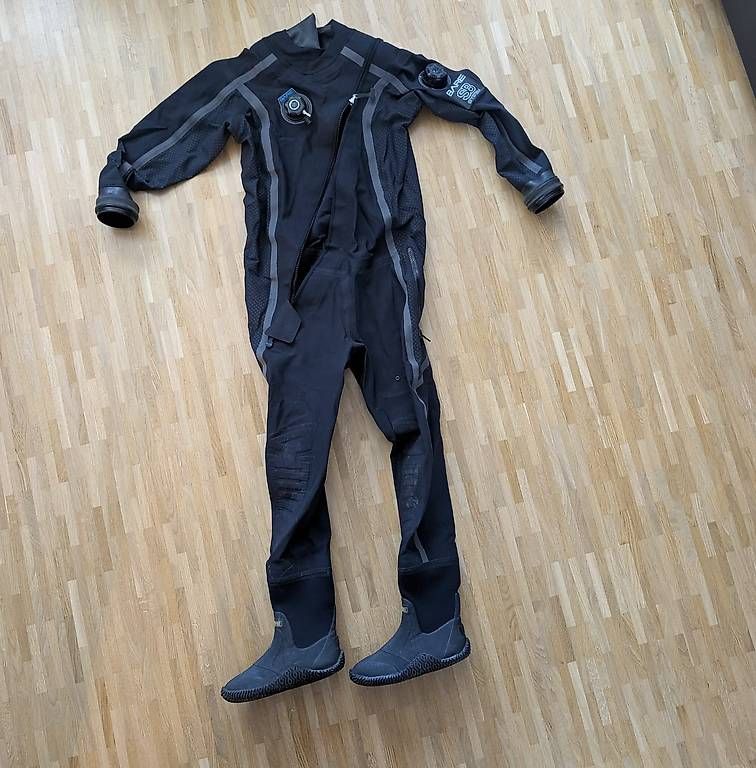 Mute per immersioni: Trockentauchanzug - SB Drysuit by Bare – Usato da Bern venduto da Jabuh