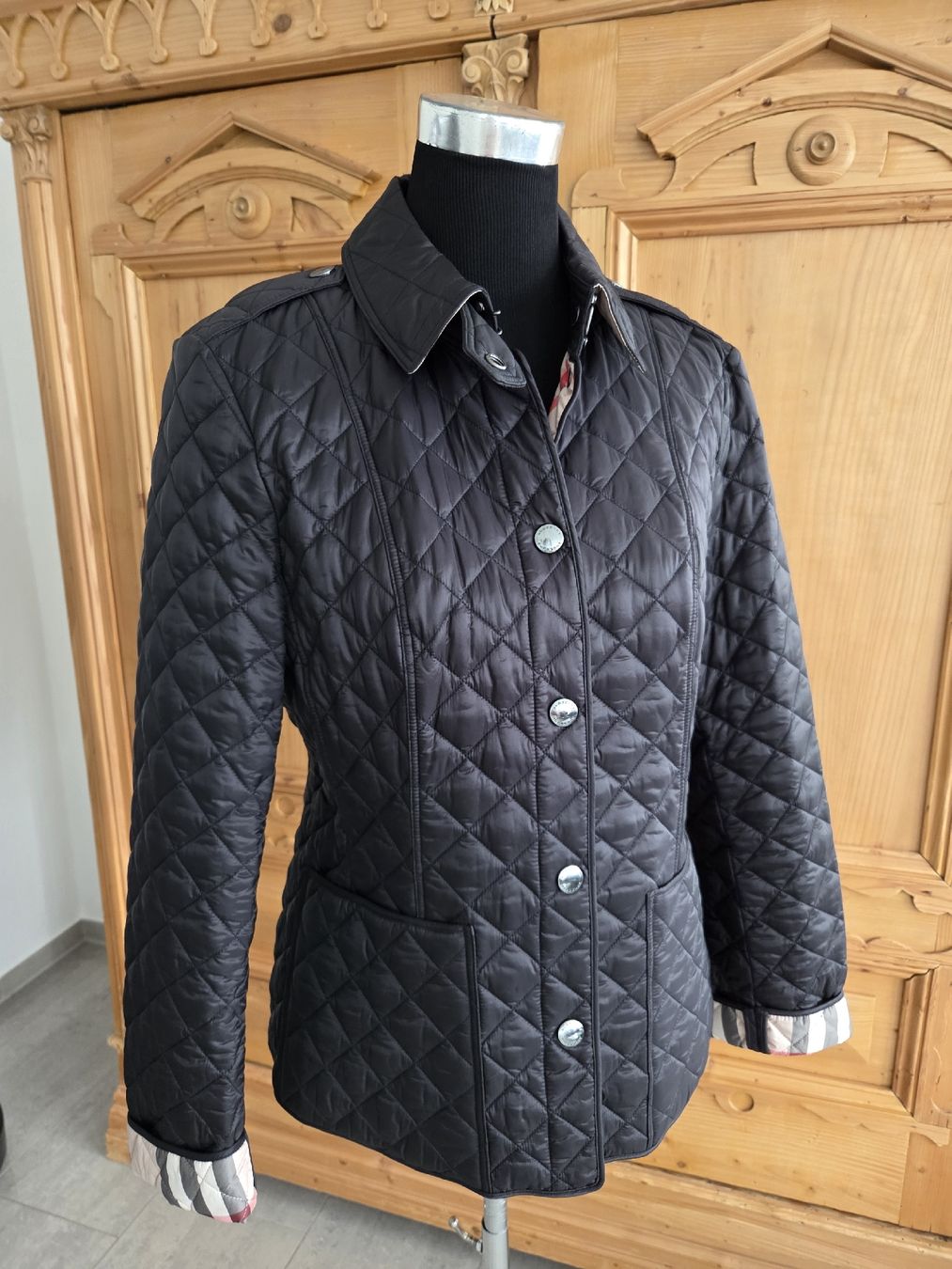 Burberry Giacche: schöne Burberry Steppjacke – Nuovo (secondo la descrizione) da Wiesendangen venduto da Sinhuk 1