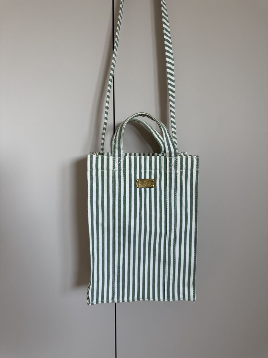 Ensoie Borse da donna: enSoie Shopper Tasche grün – Usato da Buonas venduto da langech90