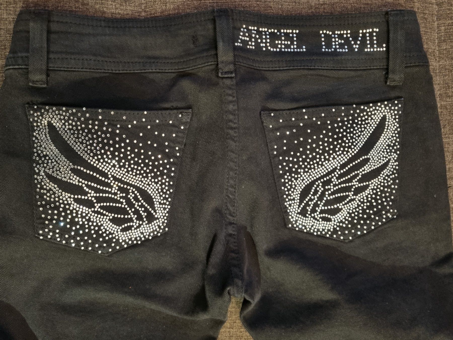 Jeans: Angel & Devil Jeans, Gr. 27 – Usato da Oberrüti venduto da Nicki_Like