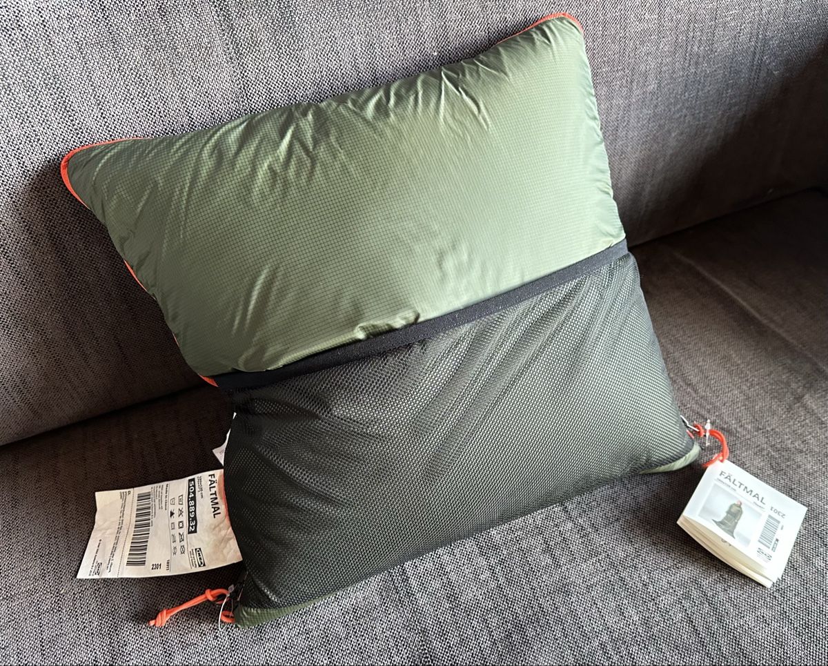 Ikea Cuscini: Tragbare Kissendecke IKEA Fältmal – Nuovo e nell'imballaggio originale da Le Vaud venduto da Balthasar 1