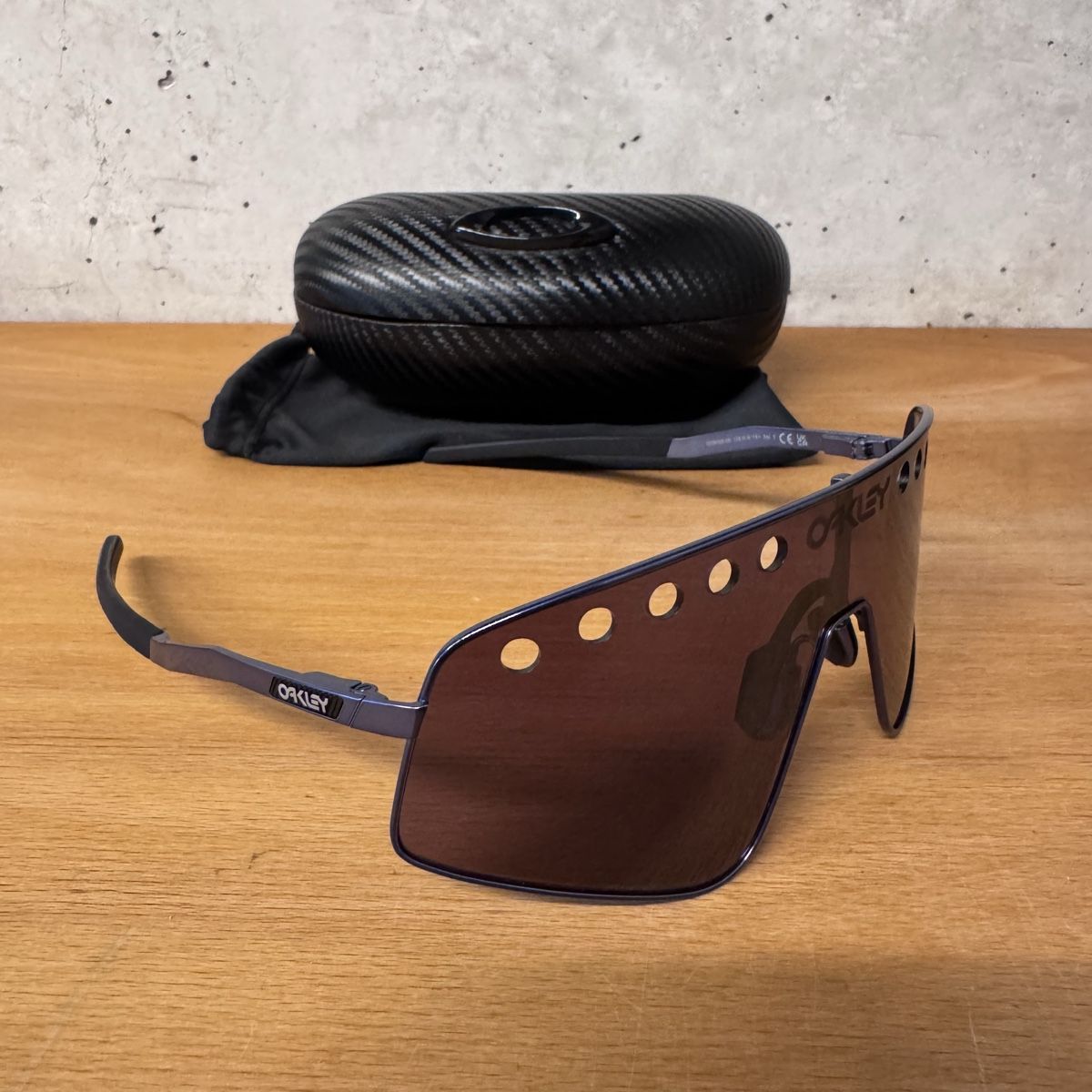 Oakley Brillen & Gläser: Top >>> Oakley TI Sweep <<< Top – Neu (gemäss Beschreibung) aus Sils im Domleschg von bergvelo 2