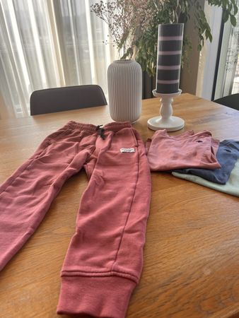 Abercrombie & Fitch // Grösse 5/6