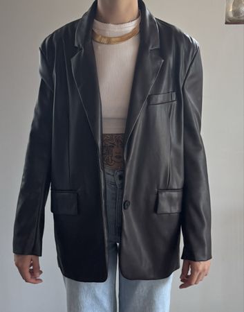 Haut costume simili cuir  oversize 