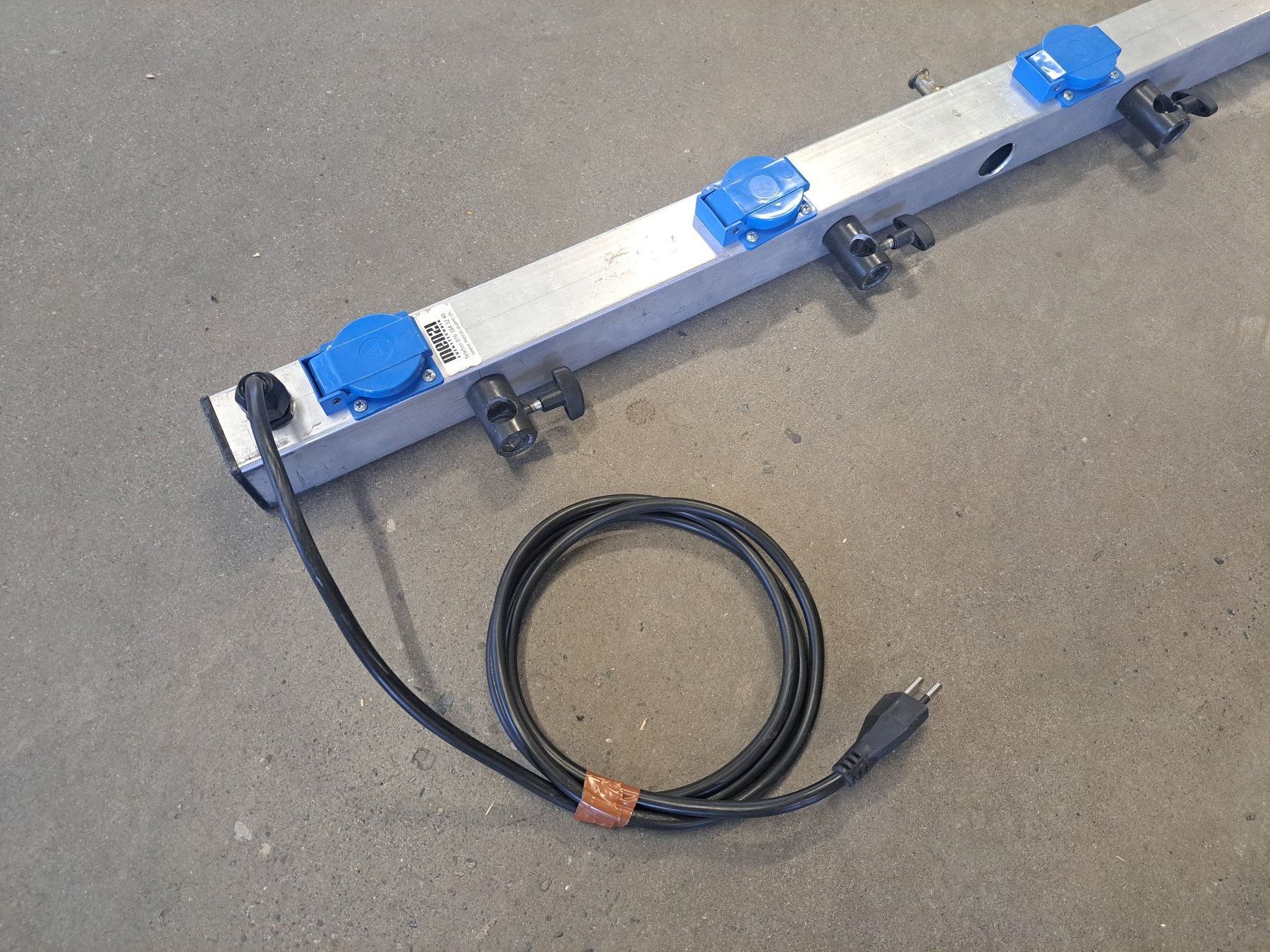 Lampen: 4er Licht Bar, 1m, 230V – Gebraucht aus Horgen von menziebz 2