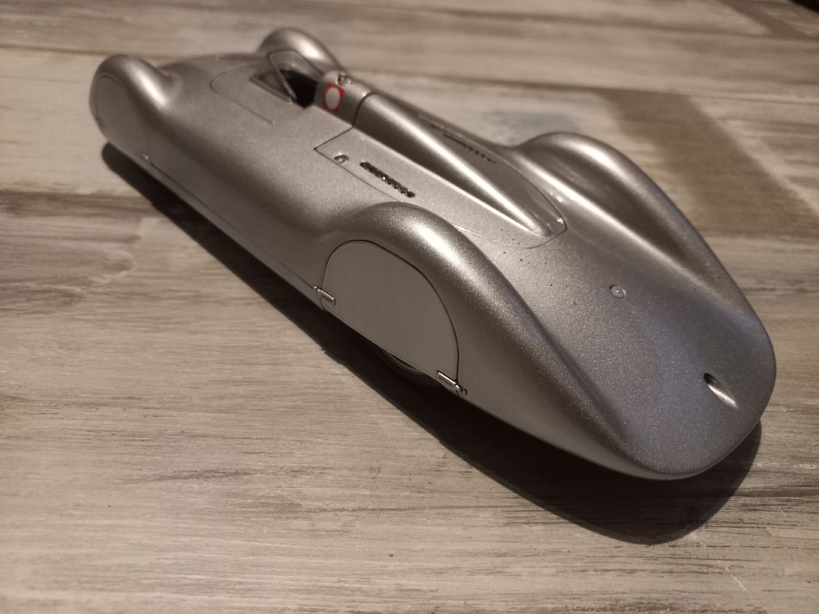 Revell Voitures modèles: Auto Union Type C World Record 1/18 Revell – D'occasion à Attalens par remy_s00 2