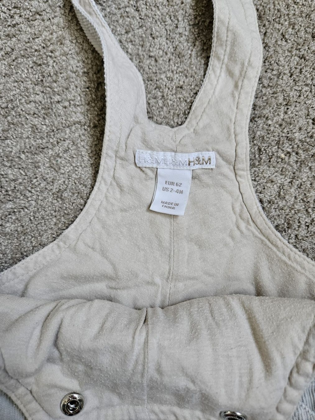 H&M Pantaloni: Kinder Latzhose – Usato da Wallenwil venduto da Alain2010 1