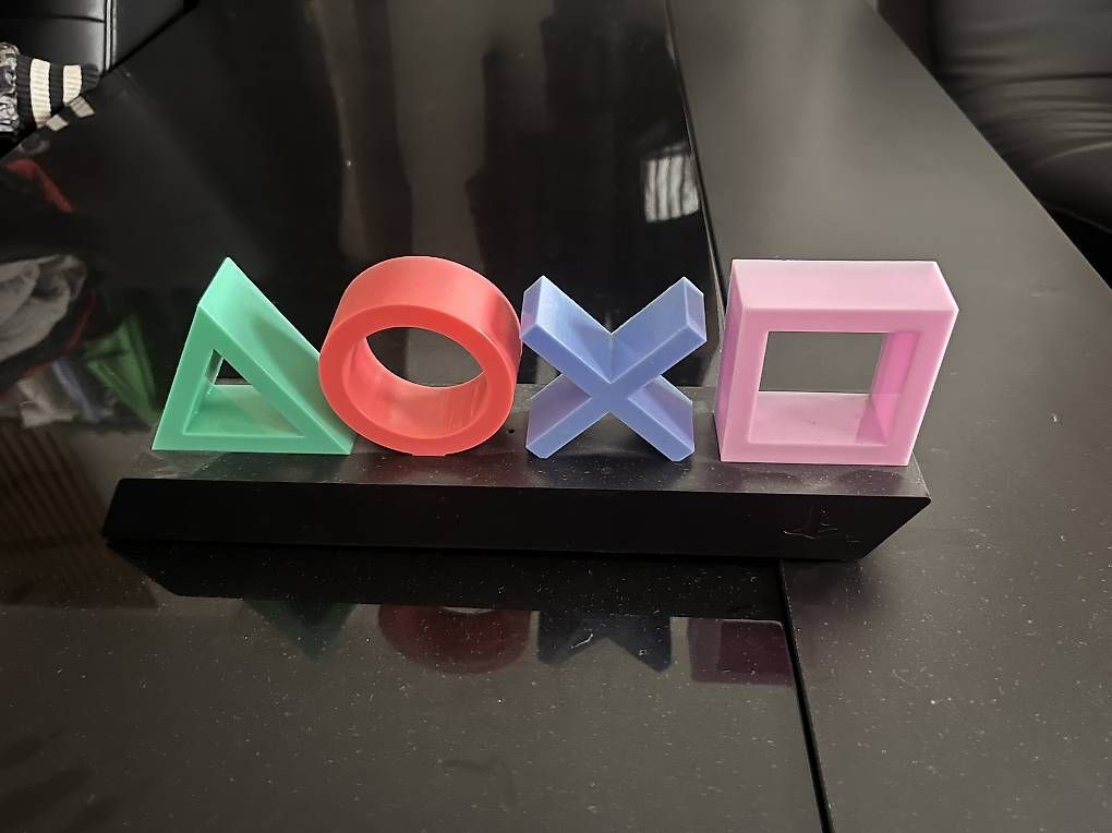 Lampes: Sony PlayStation Lampe – D'occasion à Neuenkirch par Waschbaerbauch 1