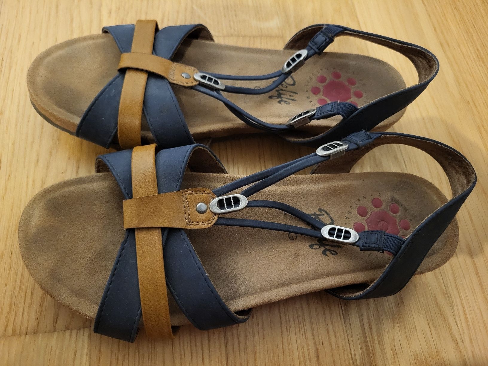 Chaussures femmes: Sandalen Gr 37 Relife – D'occasion à Zürich par Kagu1