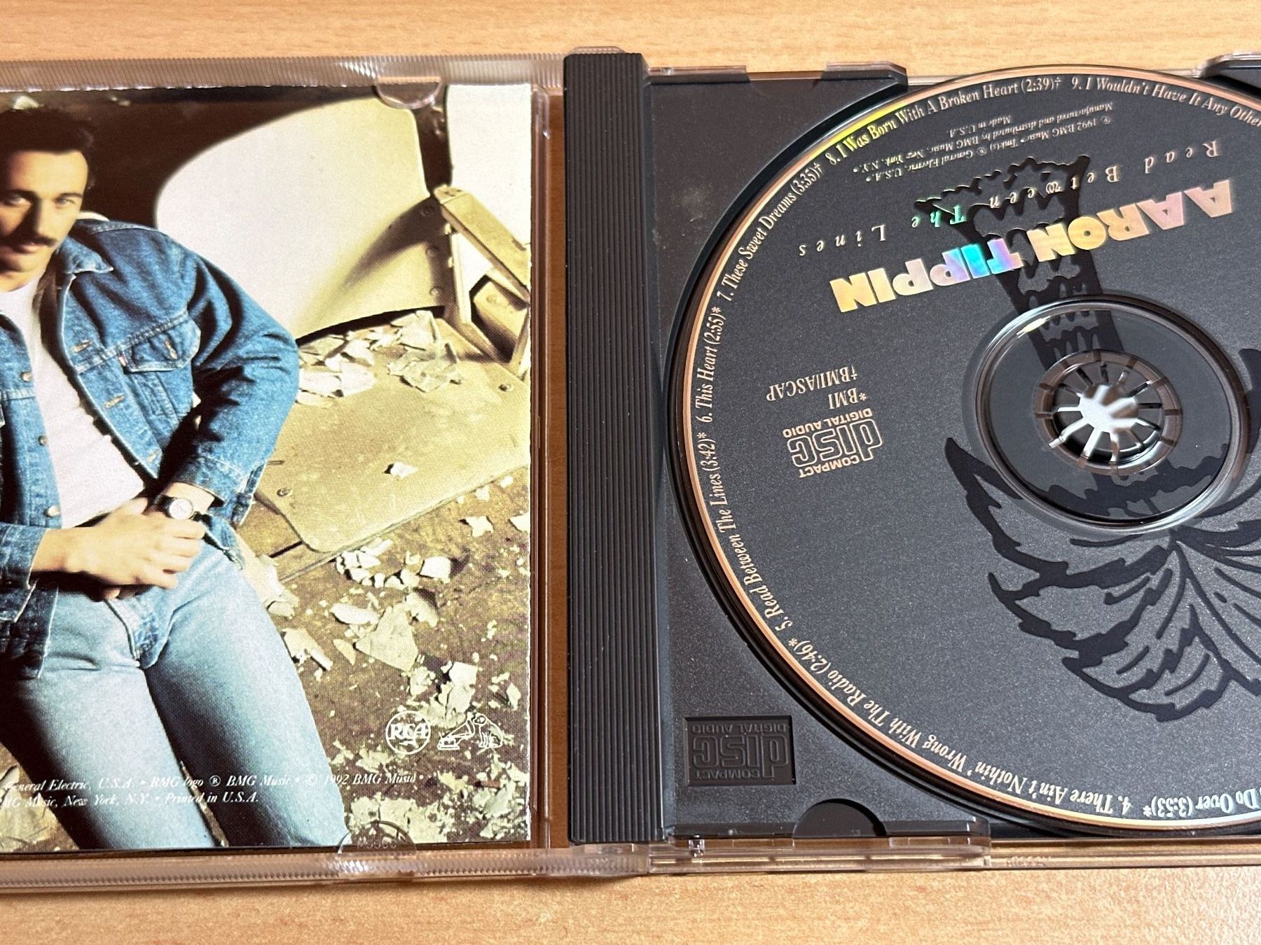 CD: Aaron Tippin – Read Between The Lines – Usato da Rikon im Tösstal venduto da Alpenmutz 2