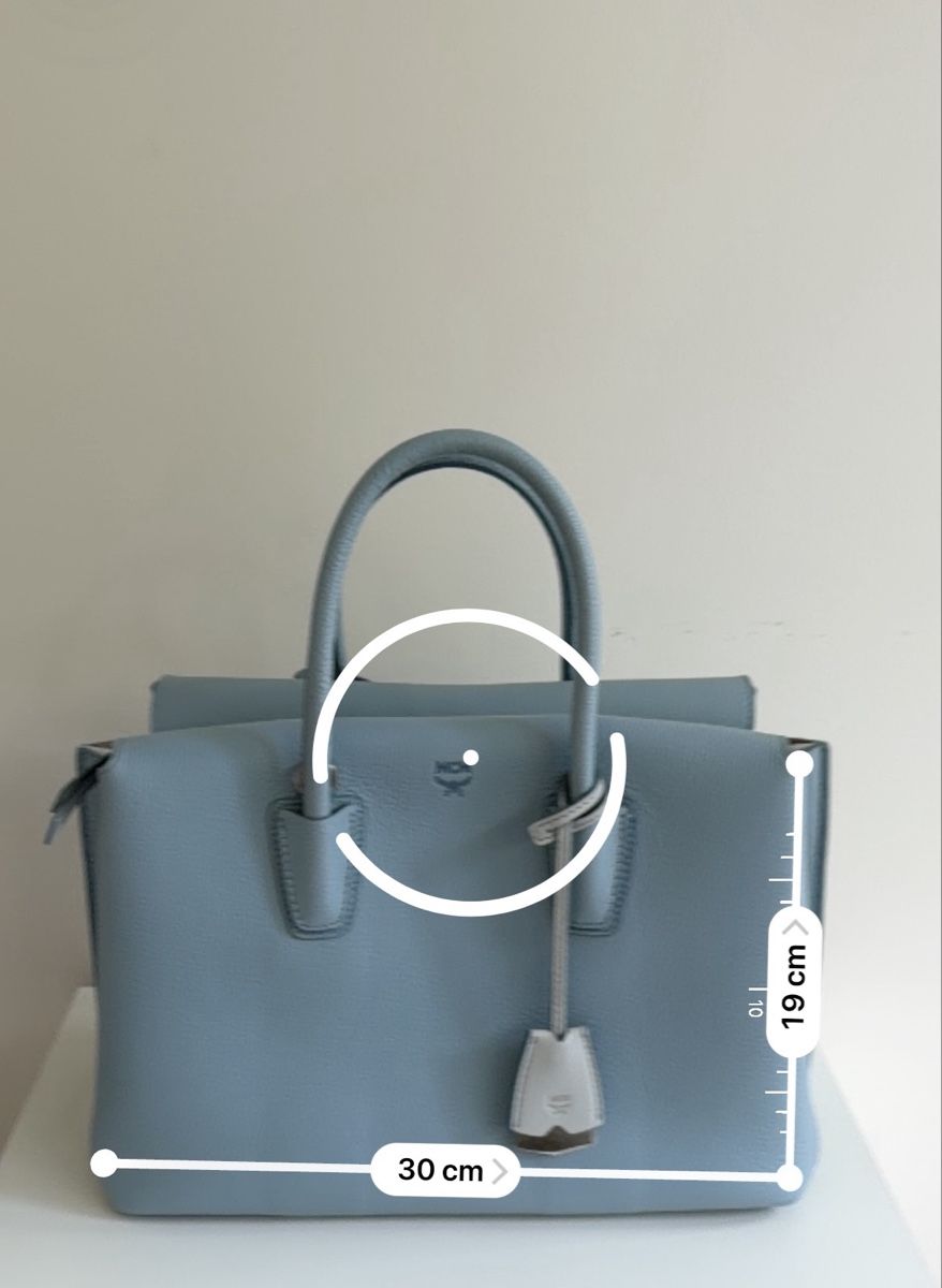 Mcm Sacs femmes: Hellblaue MCM Handtasche – D'occasion à Zürich par annisakon 7