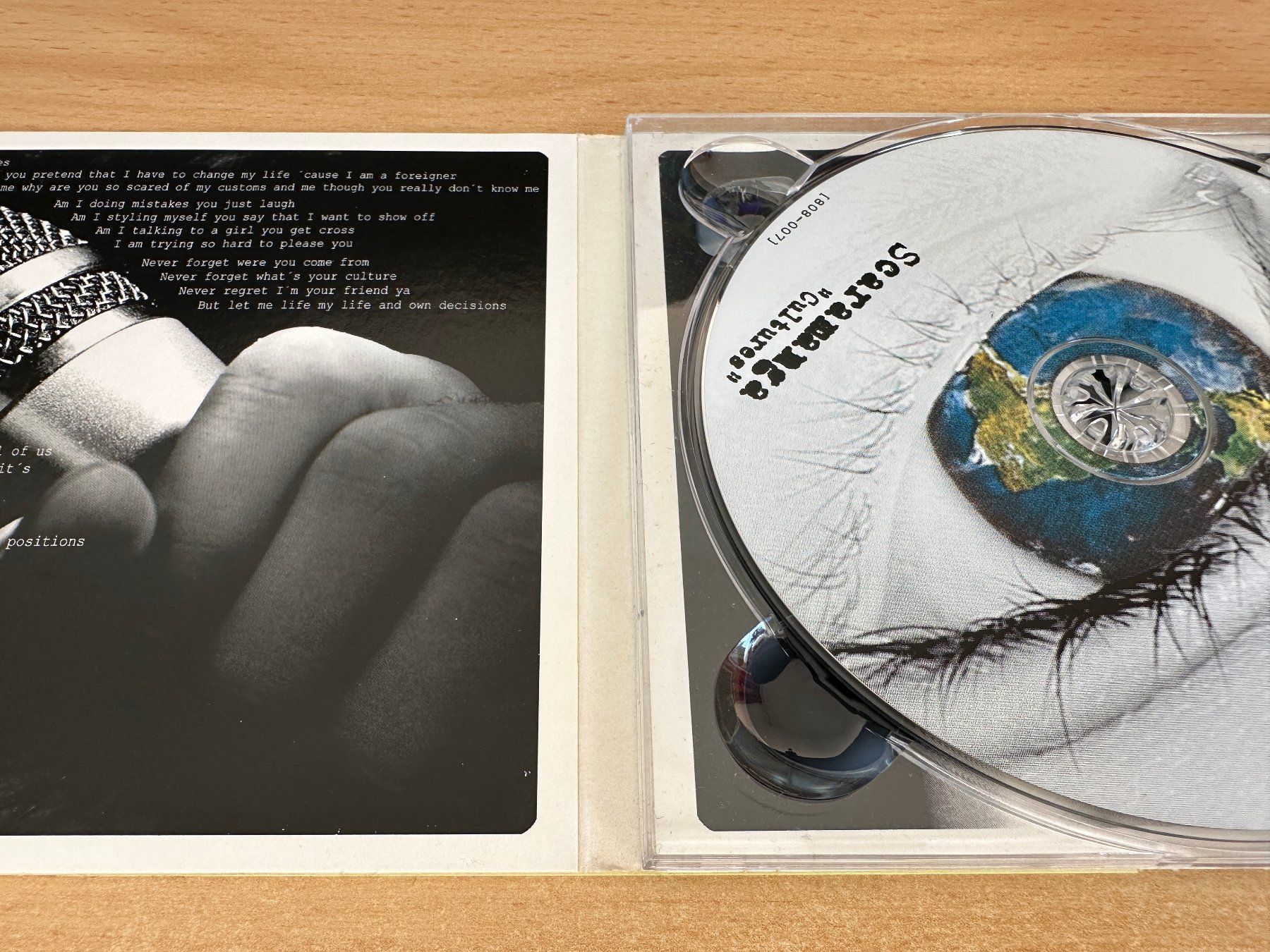 CDs: Scaramanga – Cultures – Gebraucht aus Rikon im Tösstal von Alpenmutz 2