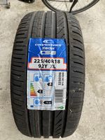 225/40R18