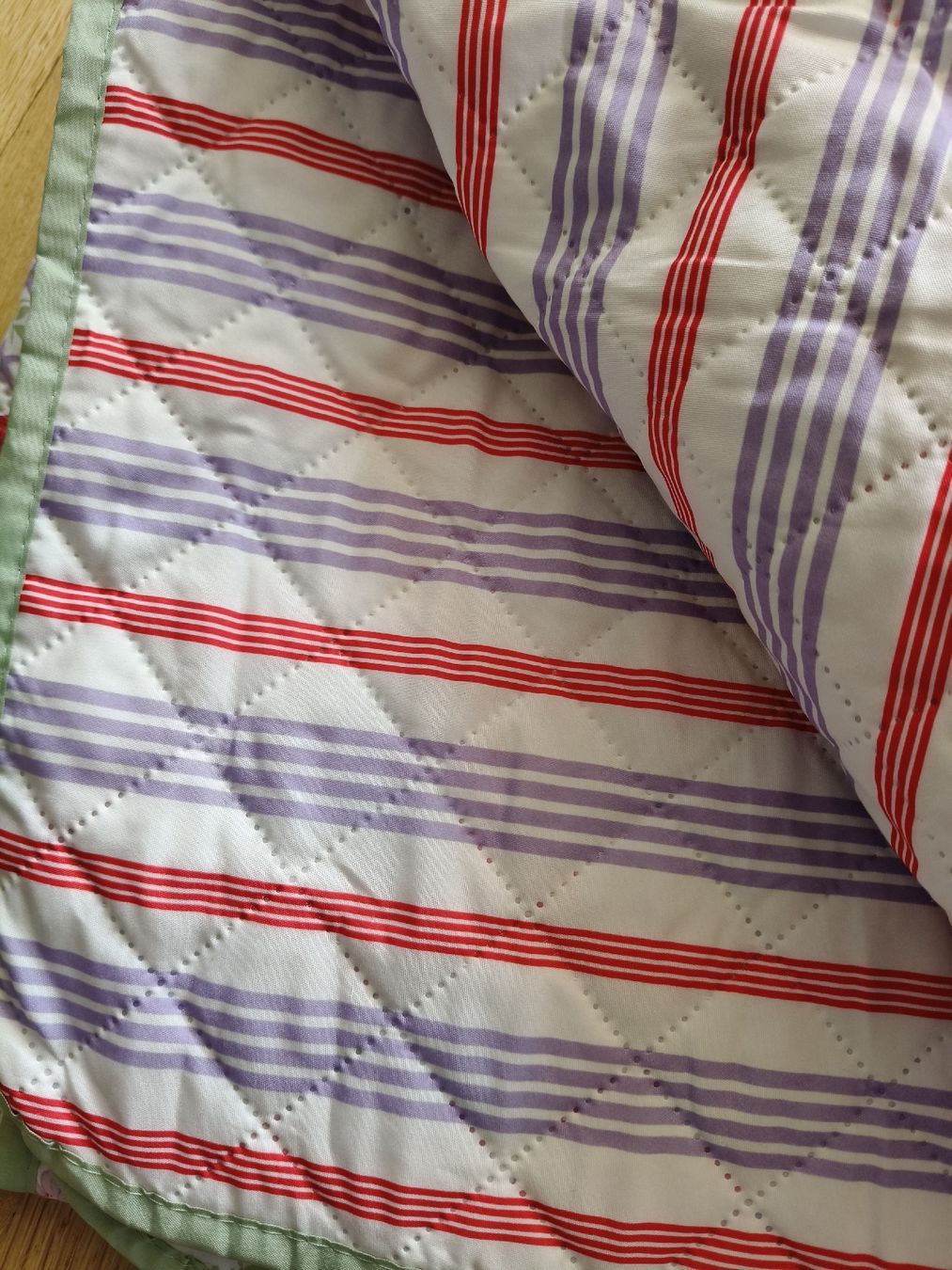 Coperte: Steppdecke mit Beeren – Nuovo (secondo la descrizione) da Oberrieden venduto da joj_6wlx 2