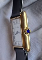 Montre Pierre Alain Tank .. dorée,, Swiss Made 