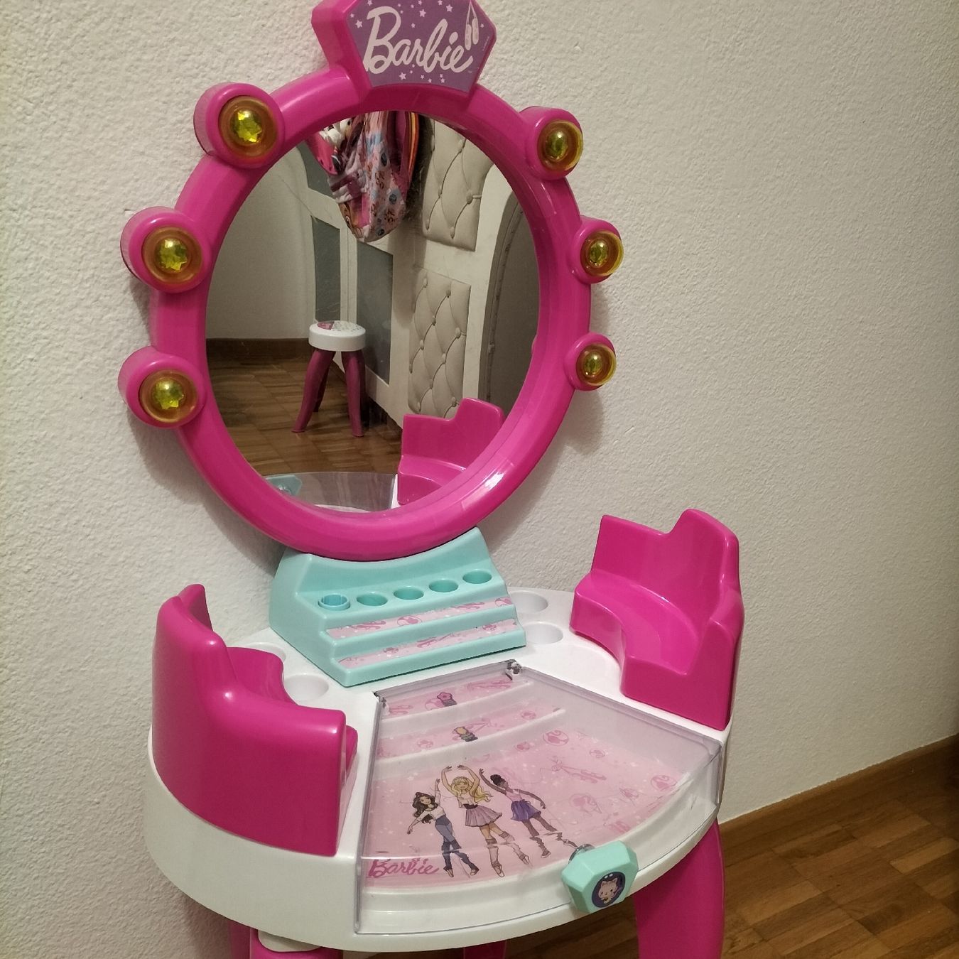 Giocattoli: Barbie Kinderschminktisch – Usato da Goldach venduto da ami_2kwl 1