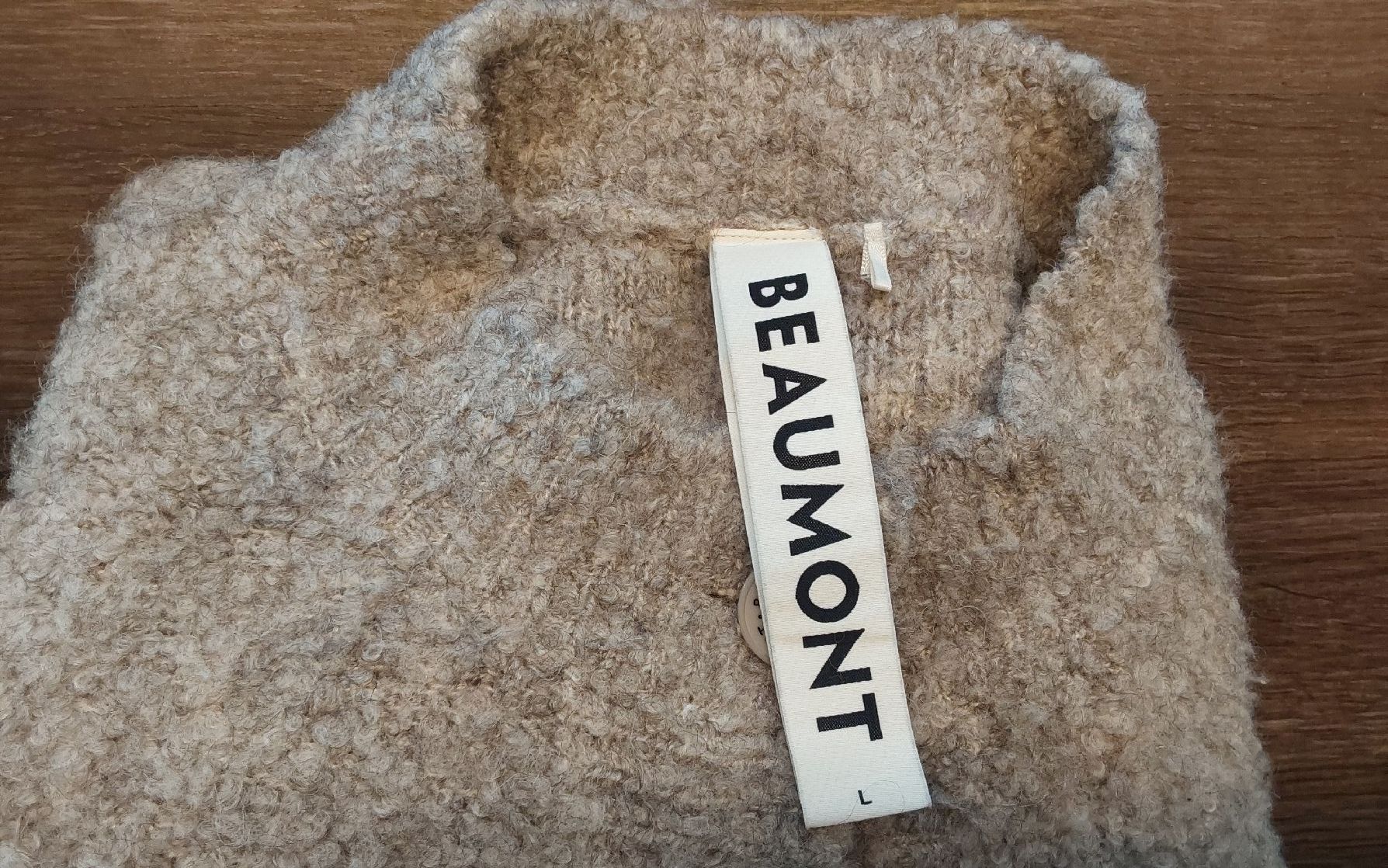 Giacche: Strickjacke Beaumont Netherlands L beige – Usato da Köniz venduto da scopello12 4