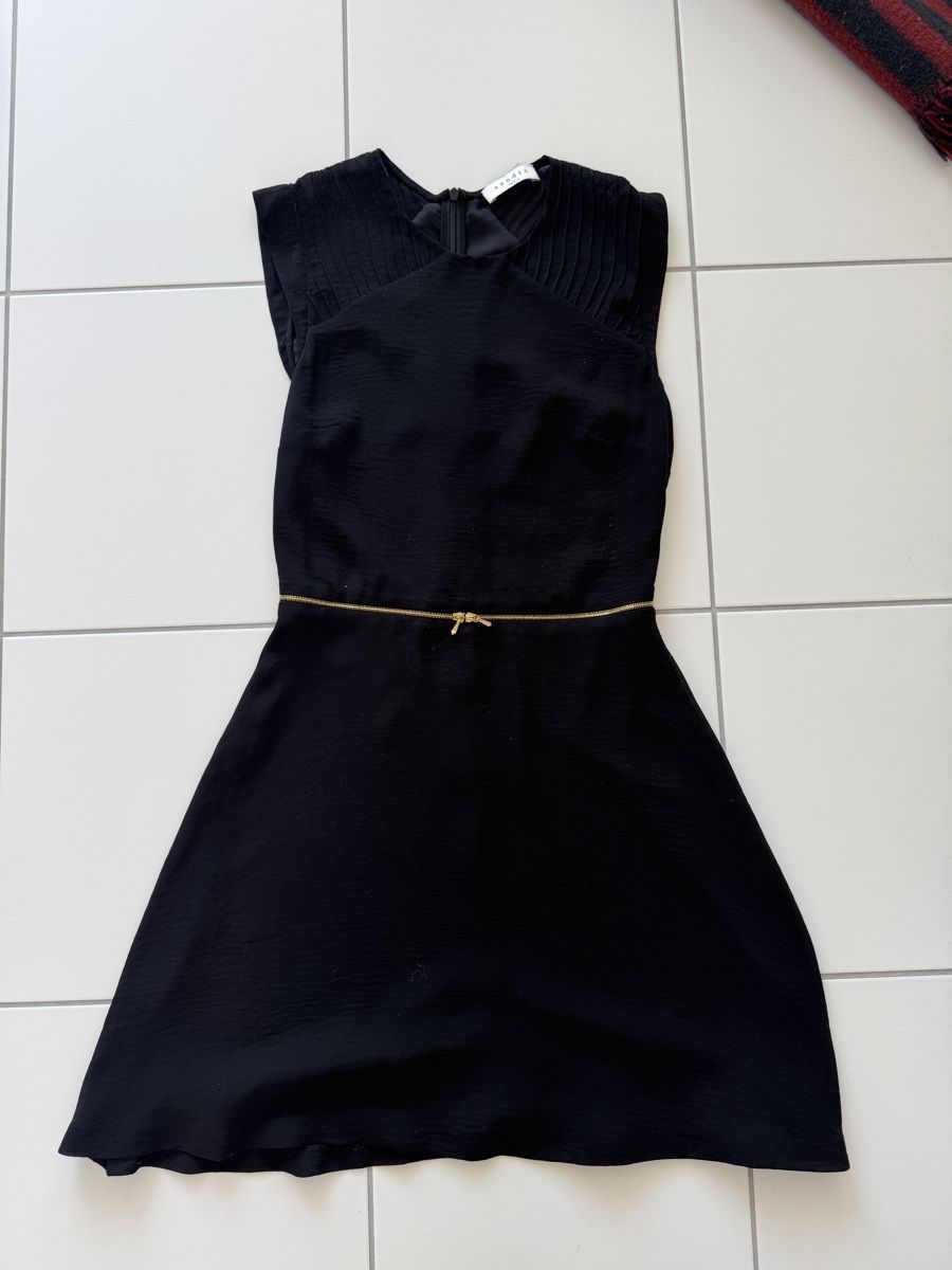 Sandro Vestiti: Sandro Paris Kleid – Nuovo (secondo la descrizione) da Schmerikon venduto da 80zz08