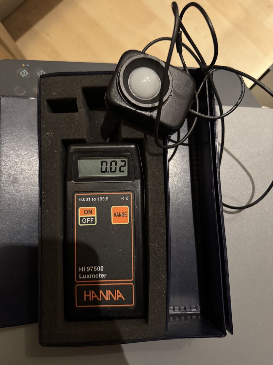 Misurare: Luxmeter HANNA HI 97500 mit Sensor – Usato da Dällikon venduto da luescher1992