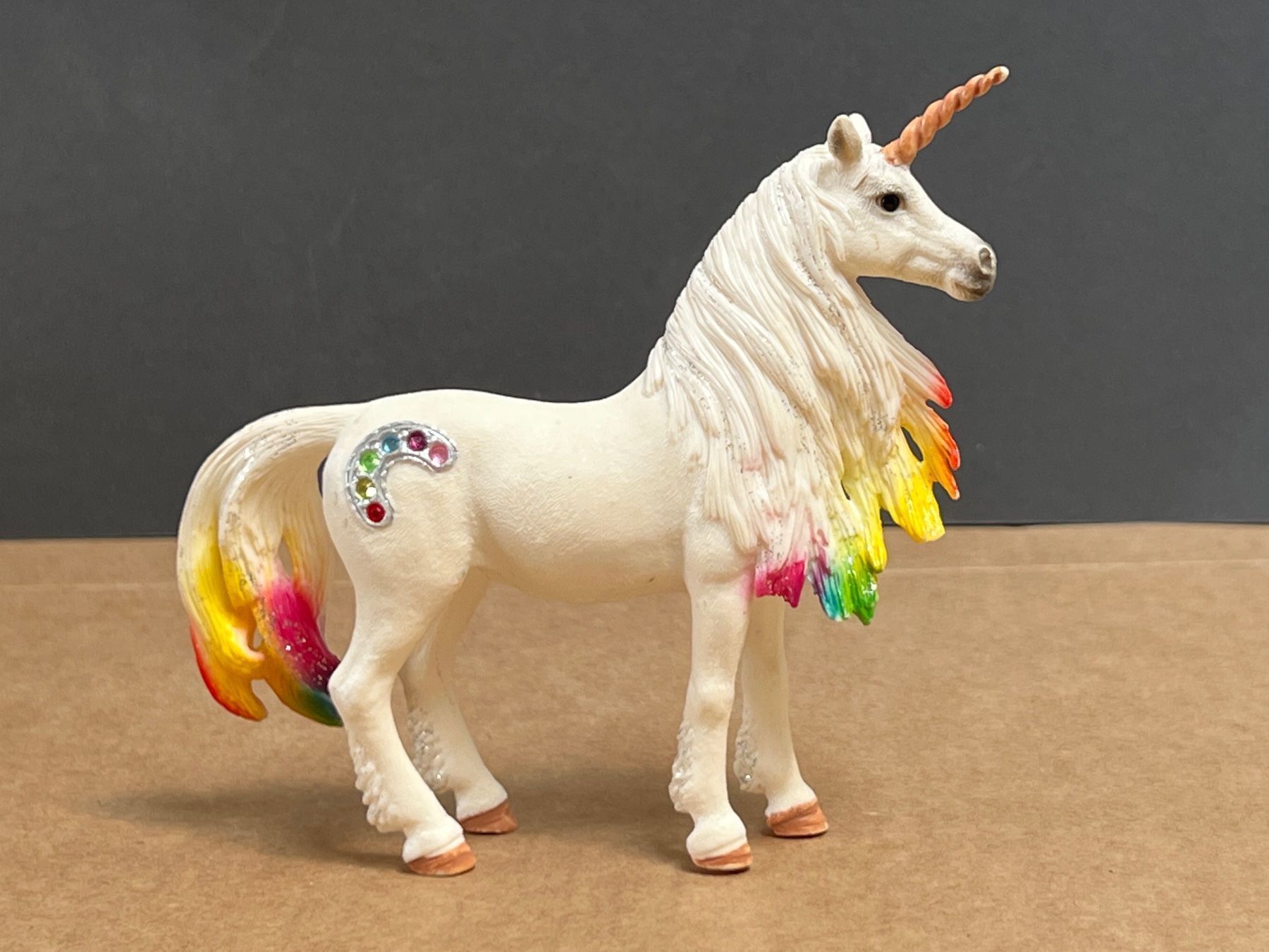 Schleich Statuette: Schleich Regenbogeneinhorn Einhorn Regenbogen – Usato da Ennetbaden venduto da mapa05 3