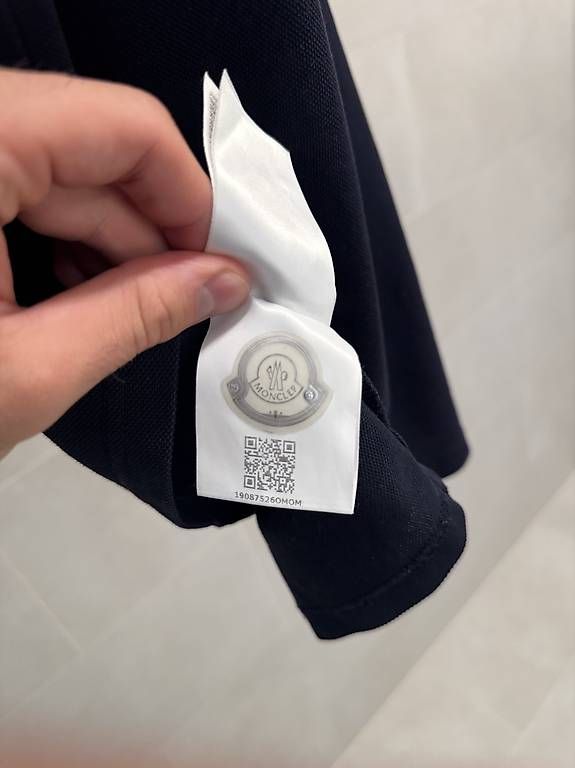 Polo-Shirts: Moncler Polo (Grösse M) – Gebraucht aus Bözberg von e_schweizer 4