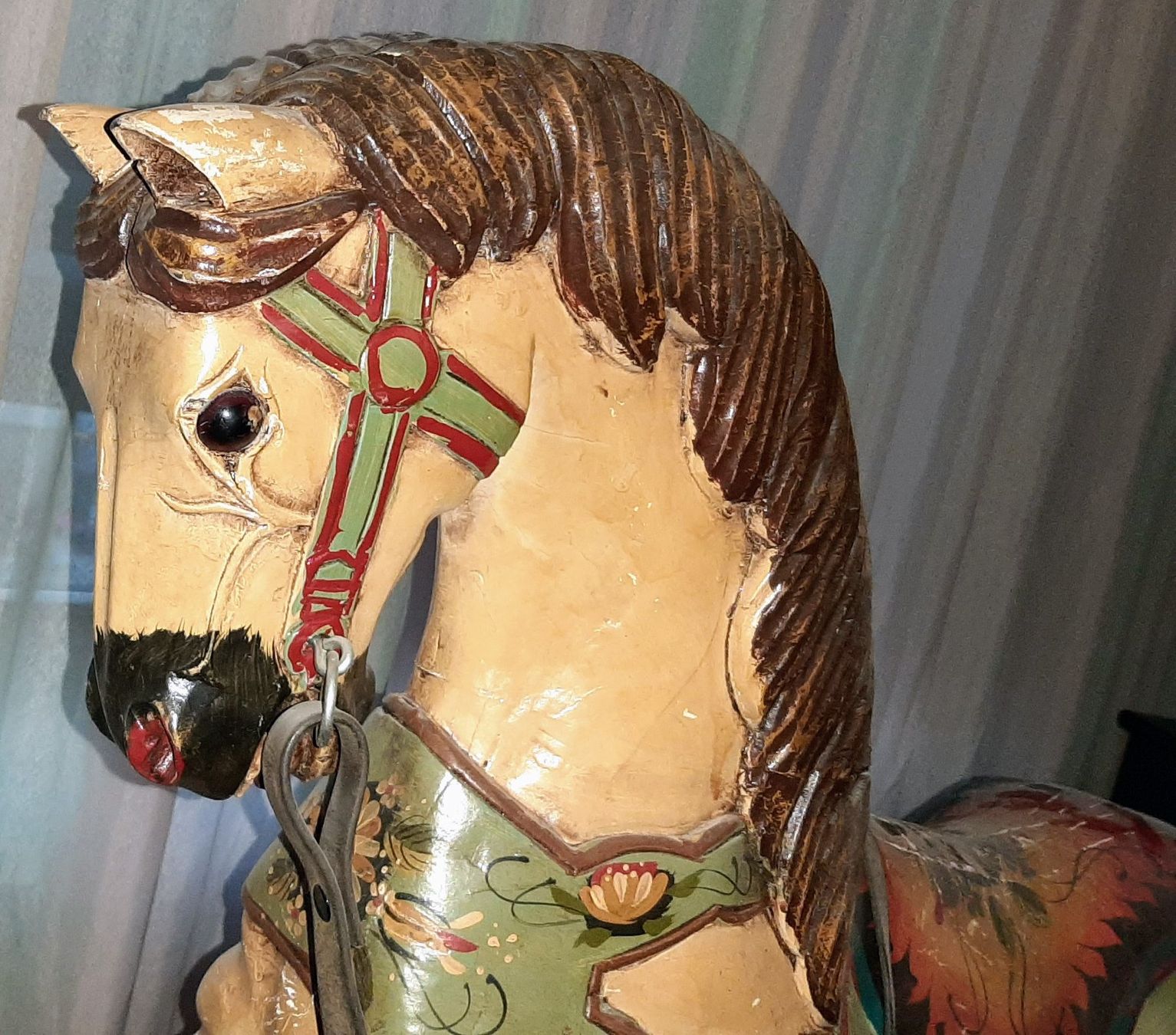 Figurines: Echtes Karussellpferd – D'occasion à Zürich par Zurich 1