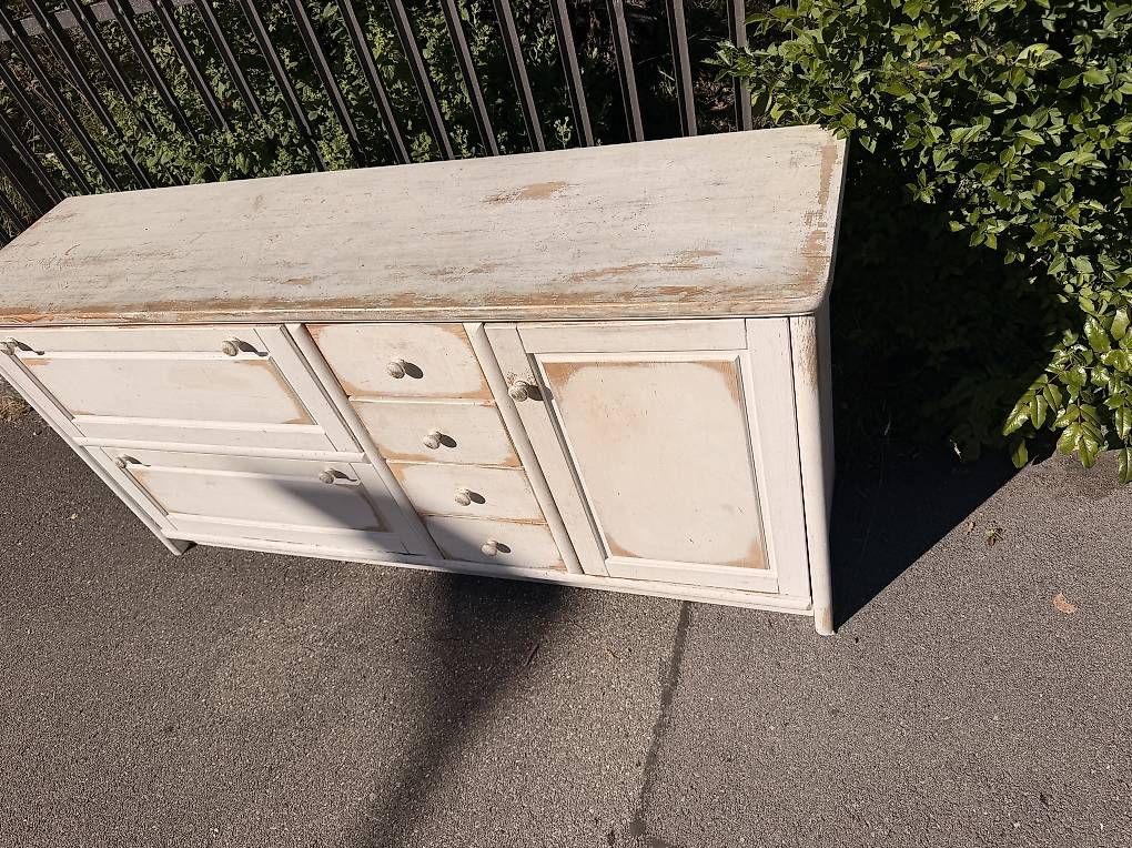 Kommoden: Massives Sideboard | Kommode im Landhausstil – Gebraucht aus Zürich von Hackiko 1
