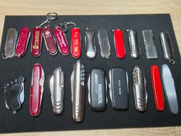 Konvolut ca. 20 Taschenmesser / Werbemesser – gebraucht –