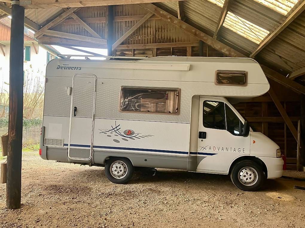 Fiat Camping Fahrzeuge: Wohnmobil Ducato Dethleffs zu verkaufen – Gebraucht aus Iffwil von Monkey77