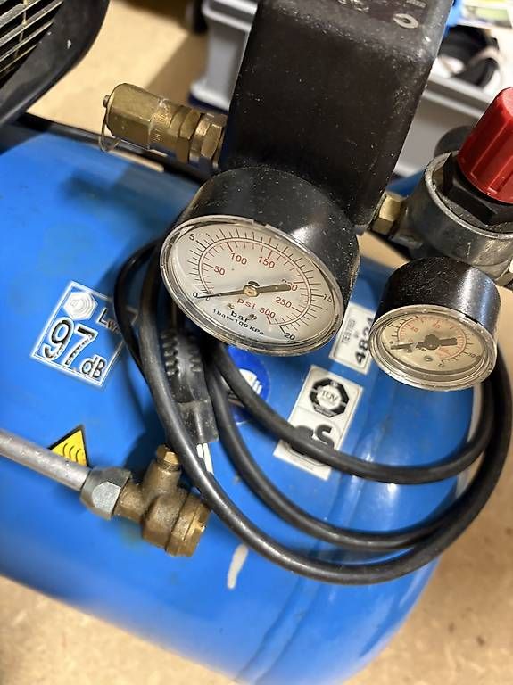 Compressori: Kompressor Fini SuperTiger – Usato da Luzern venduto da san_cbm8 2