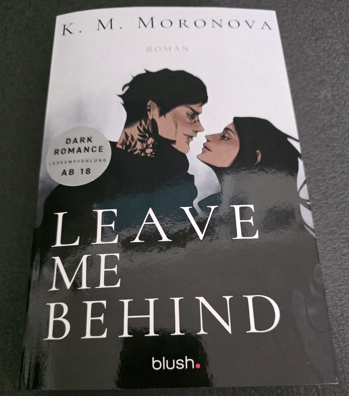 Libri: Dark Romance – Usato da Tägerwilen venduto da XeniaH