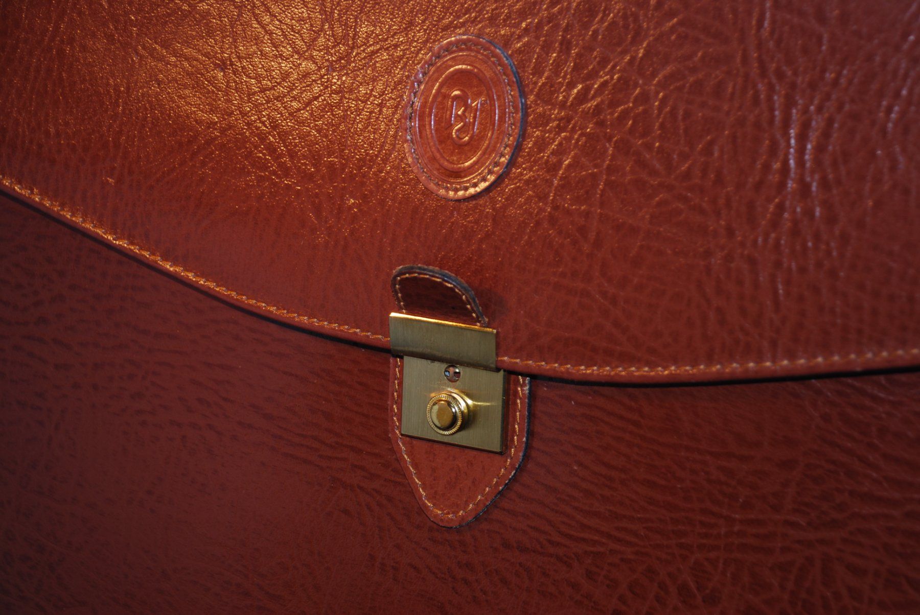 Koffer & Taschen: Herren Aktentasche, Business-Tasche – Gebraucht aus Oberengstringen von doexpress 5