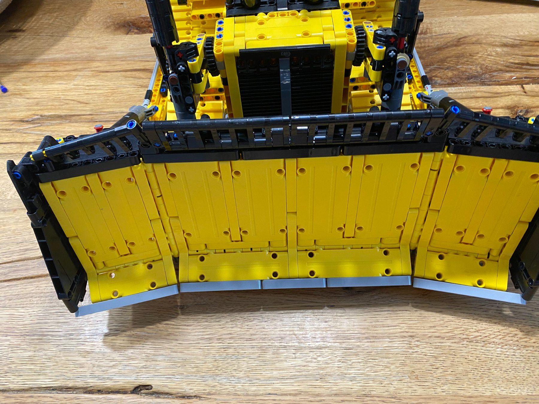 Lego Kit di costruzioni: Lego Technic 42131 Bulldozer D11 Bausatz vollständig – Usato da Affoltern am Albis venduto da Suterp 3