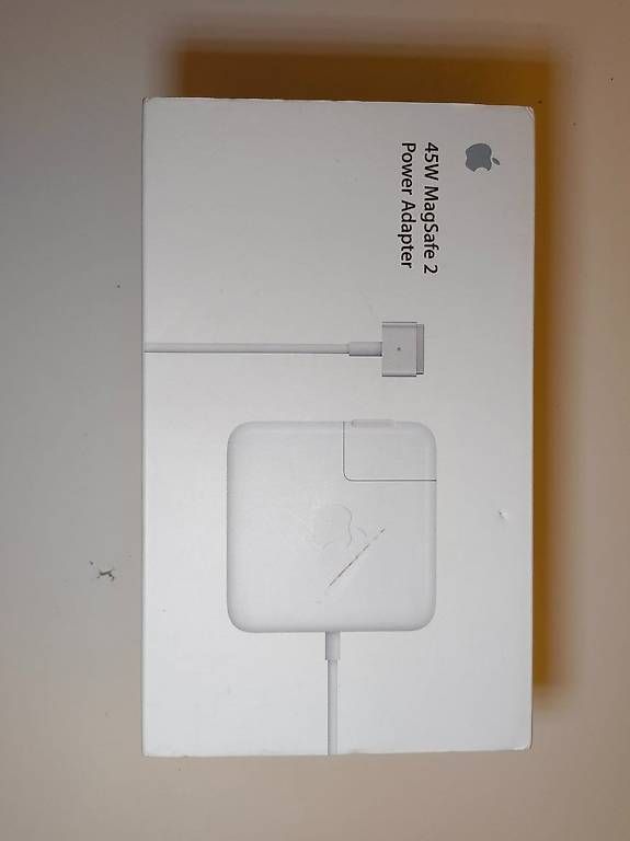 Apple Caricabatterie: Apple 45W MagSafe 2 Power Adapter  Original mit Box – Usato da Basel venduto da DuskoDjv 2