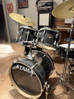 Tama Schlagzeug komplett - Bereit für den Rock!