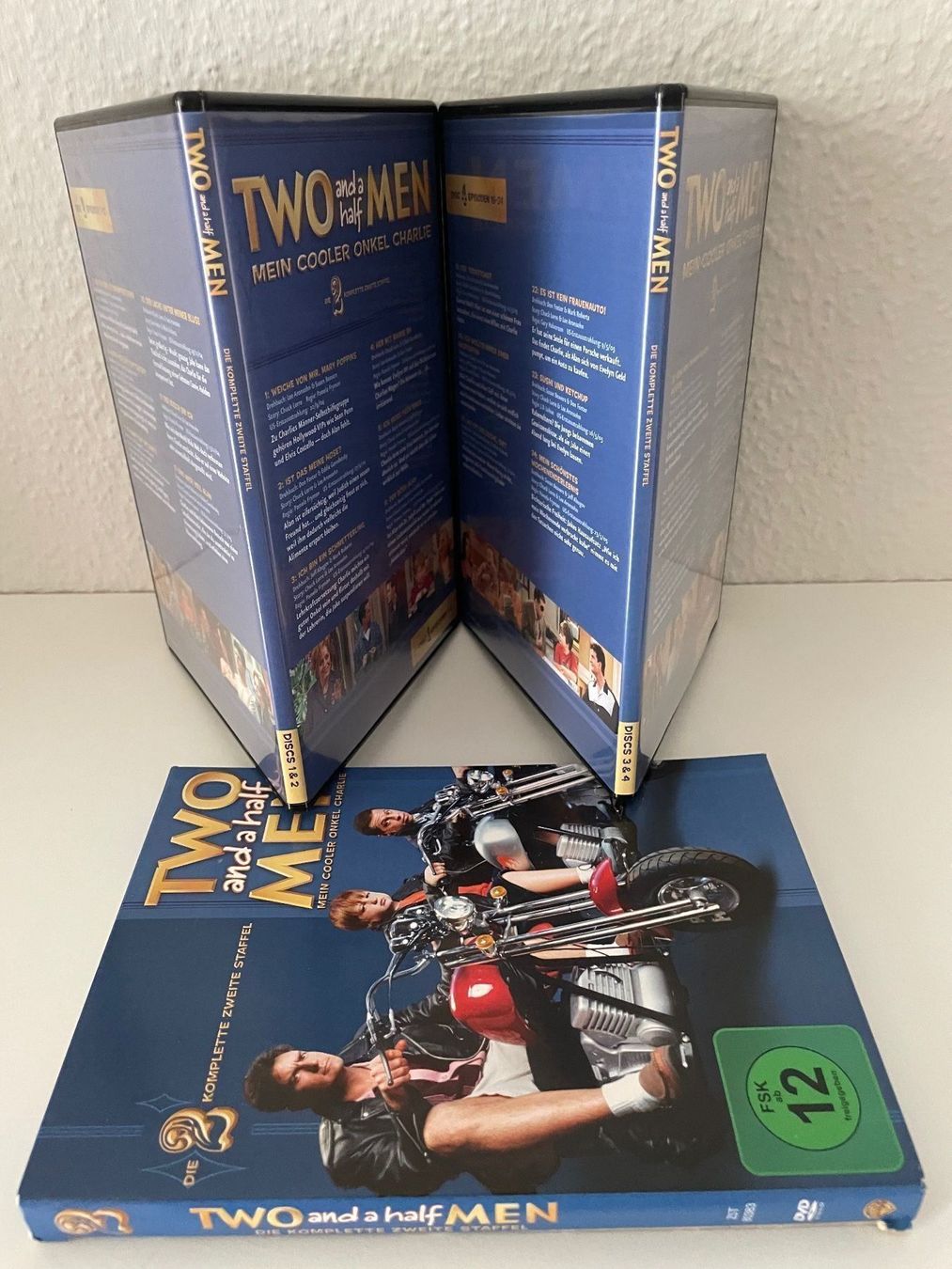 Tutti i DVDs: Two and a Half Men: Season 2 – Nuovo (secondo la descrizione) da Riehen venduto da M.S.DVD 3