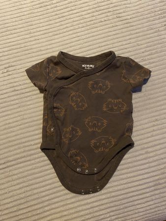 Süsser Baby Body Gr. 74/80 wie NEU