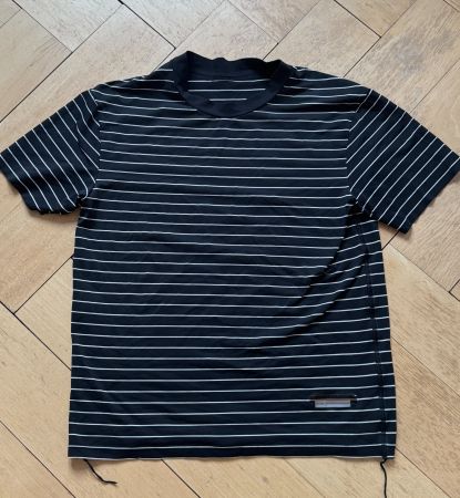 Satisfy Running Black with White stripes T Shirt S 1 Nike ON