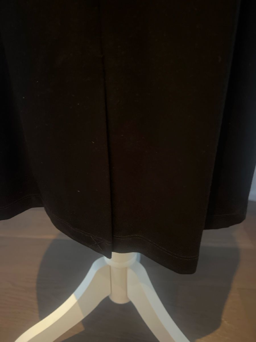 Madeleine Vestiti: Elegantes schwarzes Kleid Gr. 42 – Nuovo (secondo la descrizione) da Uetikon am See venduto da Sarahm76 2