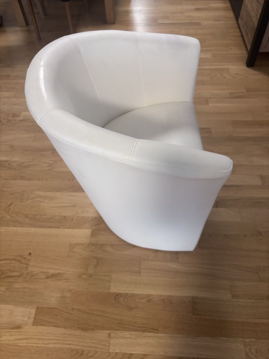 Ikea Poltrone: Sedia ikea – Usato da Zürich venduto da LFR-7 1