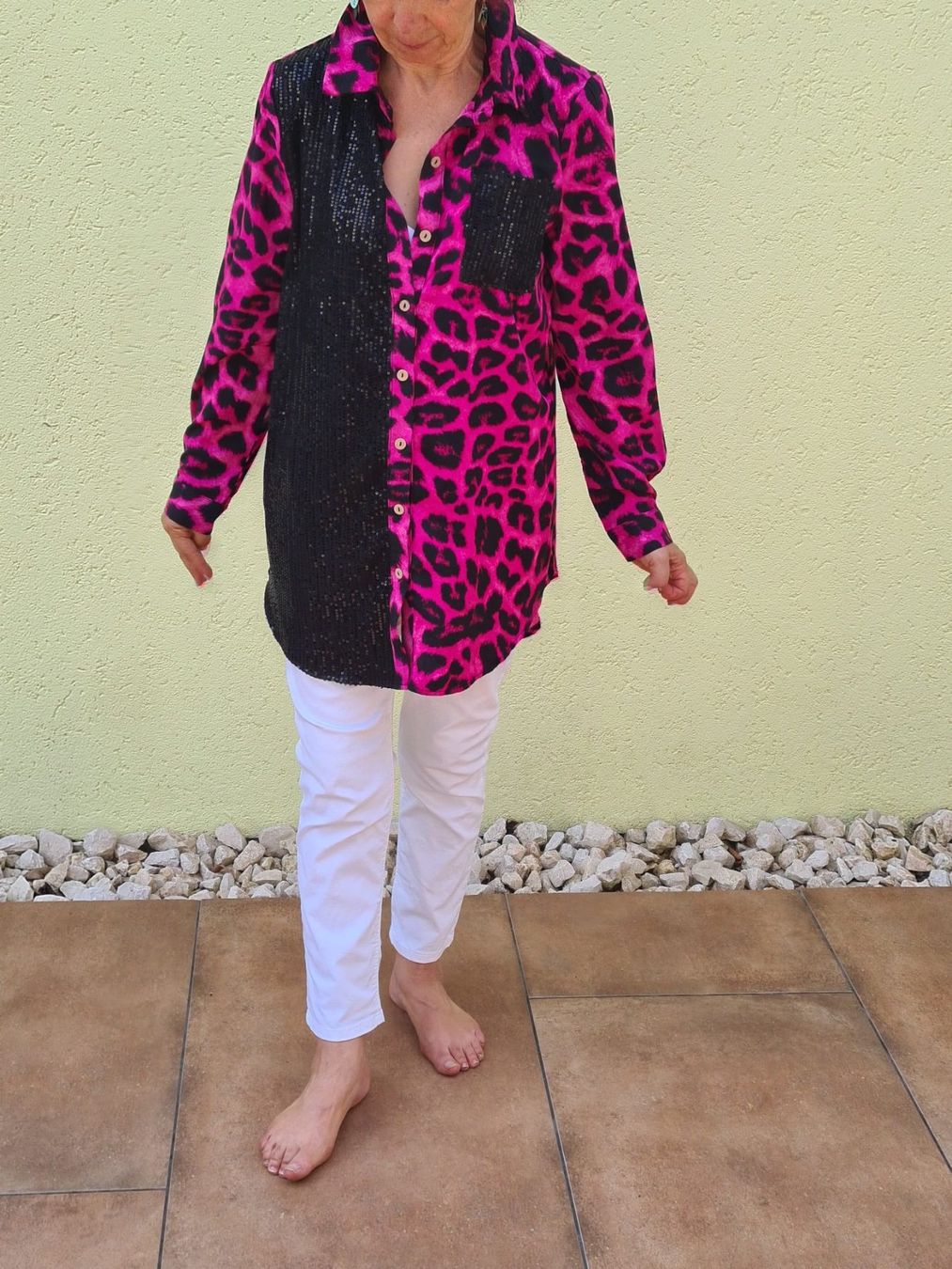 Chemisiers: Longbluse in Gepardlook mit Pailetten. – Neuf (Voir description) à Contra par Lylou0